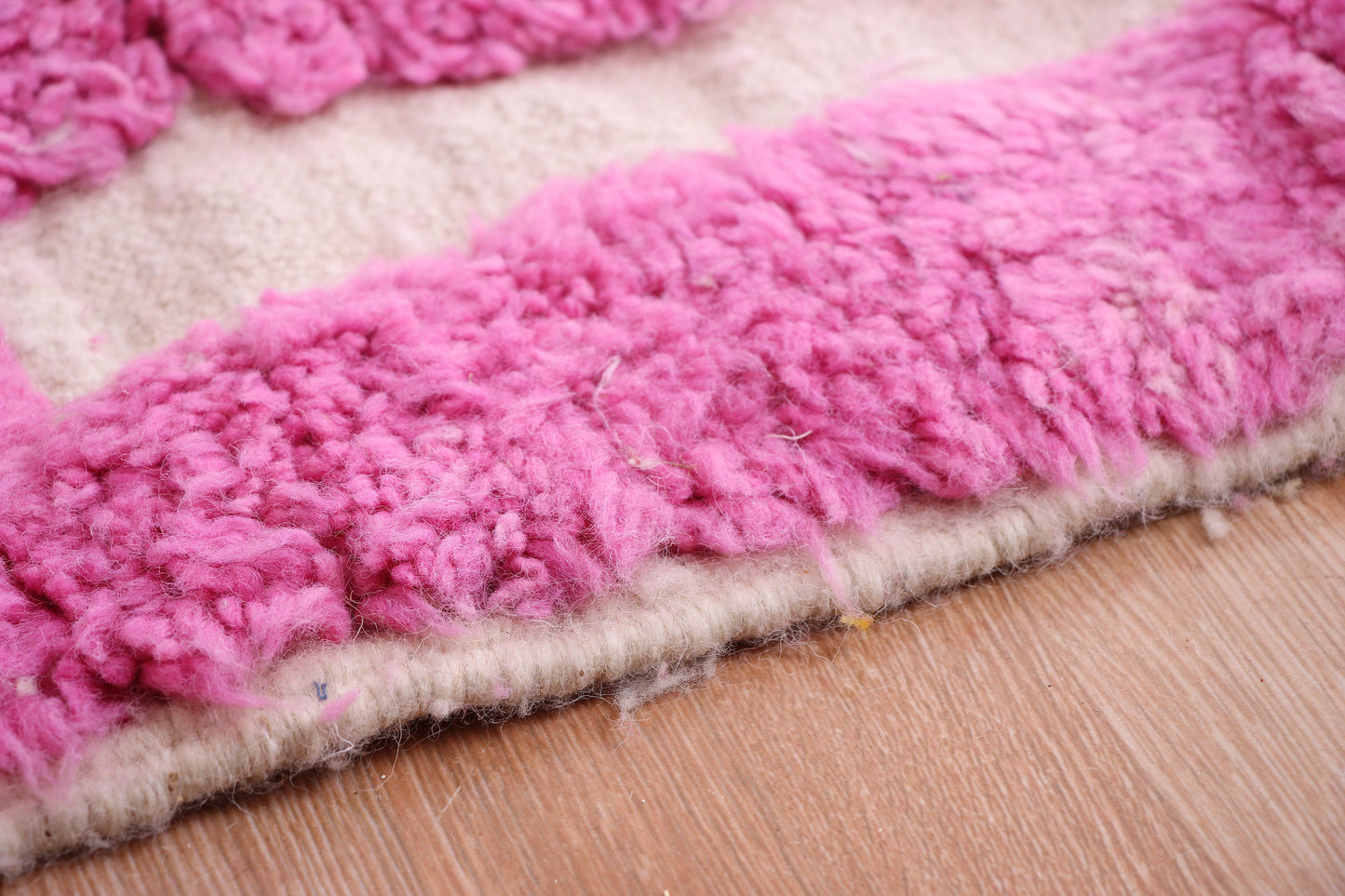 Gorgeous Moroccan Runner Rug - berber Colorful Runner Rug - Authentic Moroccan Pink rug -Berber Runner Carpet - Authentic boujaad runner rug