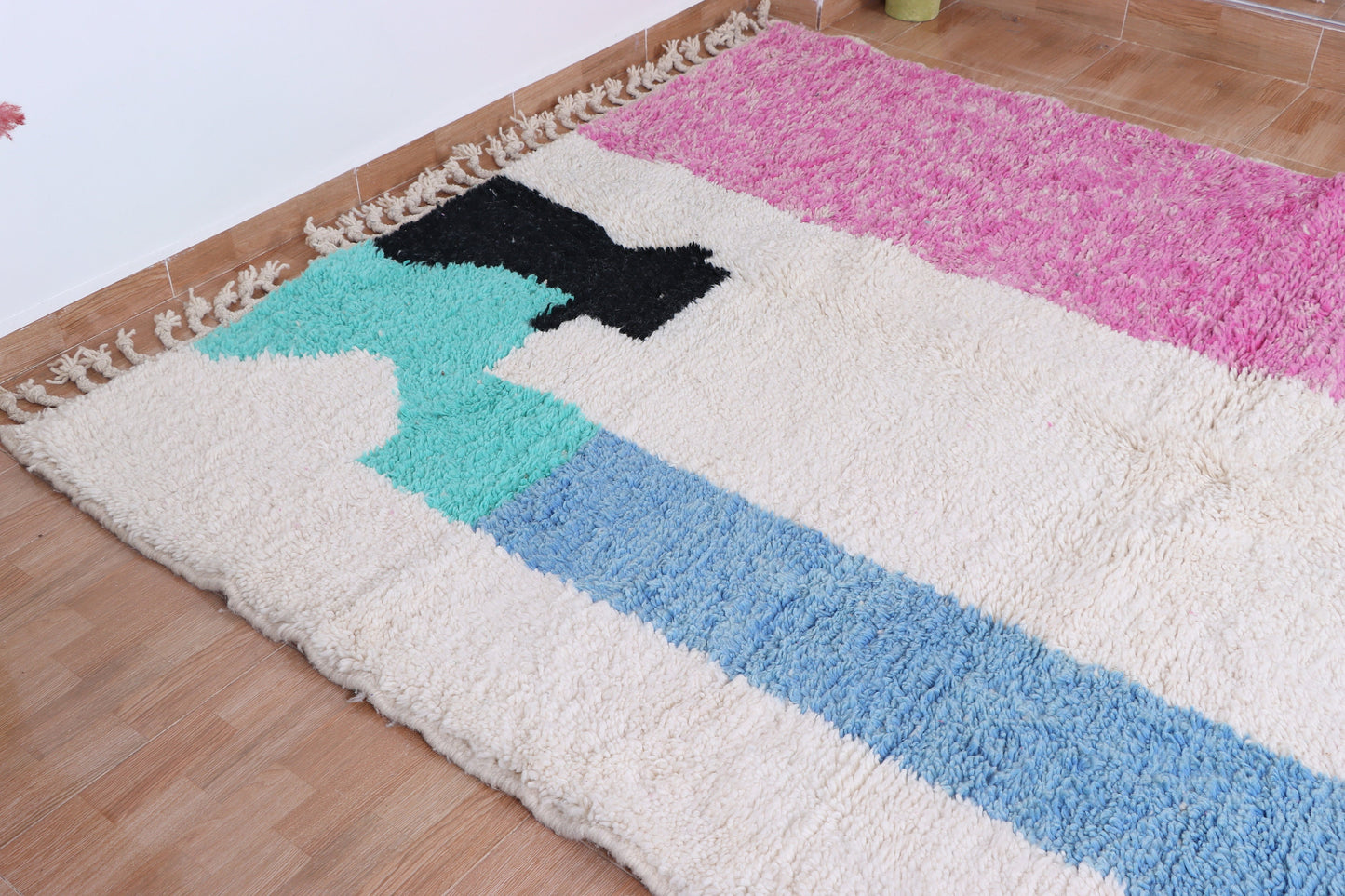 Beni ourain rug- Authentic Moroccan Rug- Custom Beni Ourain rug- Beni Rug- Large Moroccan Rug- White &amp; Pink Rug- Custom rug