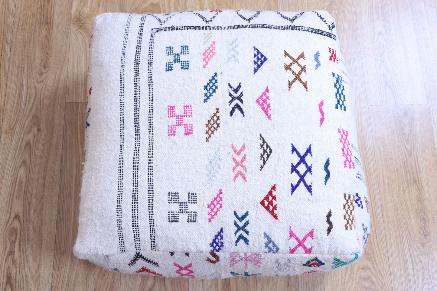 Moroccan Kilim Pouf, Floor Pouf, Vintage Moroccan Ottoman, Beni Ourain Square Pouf, Yoga Meditation Cushion, Outdoor Kilim Pillows