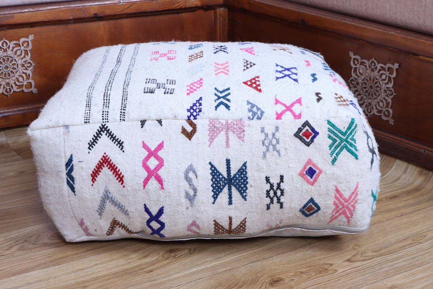 Moroccan Kilim Pouf, Floor Pouf, Vintage Moroccan Ottoman, Beni Ourain Square Pouf, Yoga Meditation Cushion, Outdoor Kilim Pillows