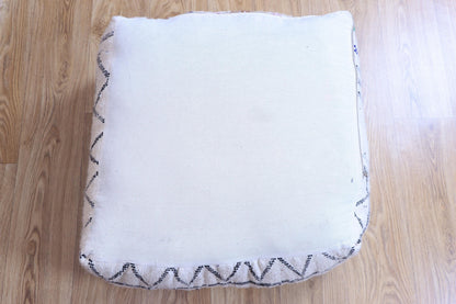 Moroccan Kilim Pouf, Floor Pouf, Vintage Moroccan Ottoman, Beni Ourain Square Pouf, Yoga Meditation Cushion, Outdoor Kilim Pillows