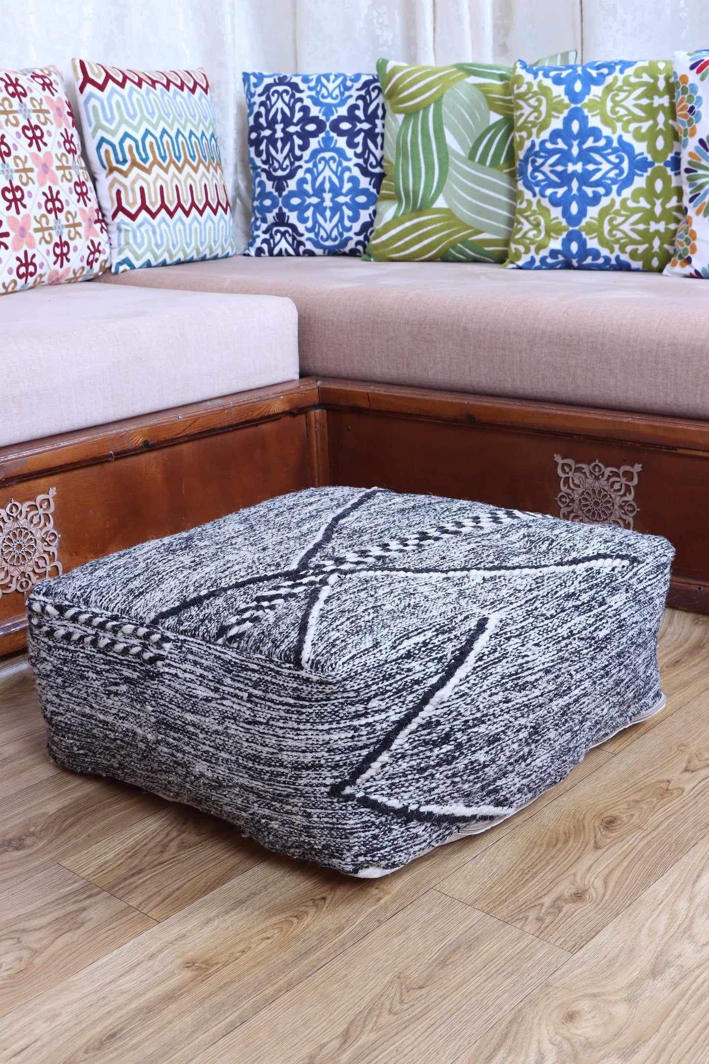 Handmade Moroccan Pouf, Kilim Floor Cushion, Vintage Ottoman, Boho Yoga Pillow, Colorful Rug Pouf for Home Decor